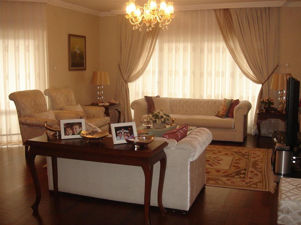 Şahbaz Apartment